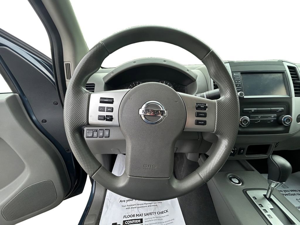 Used 2021 Nissan Frontier SV AWD/4WD image 13