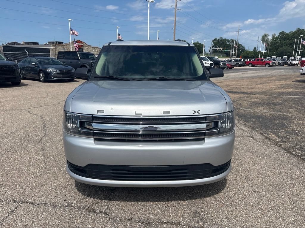 Used 2019 Ford Flex SE FWD image 2