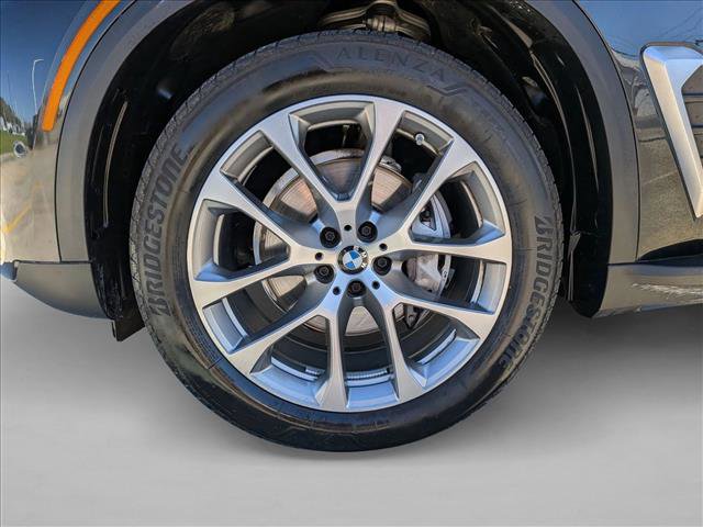 Used 2025 BMW X5 xDrive40i AWD/4WD image 24