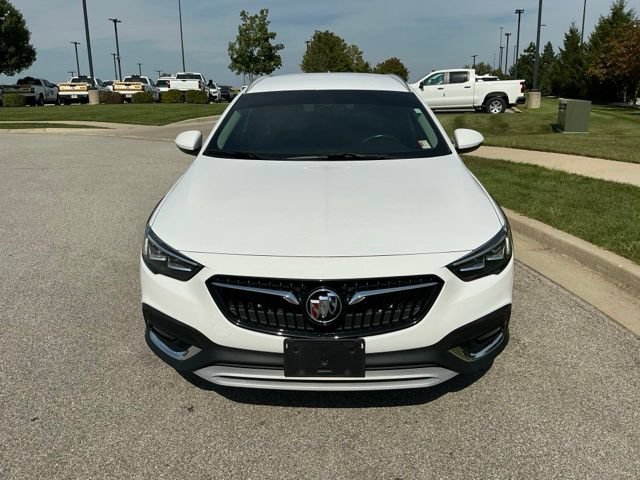 Used 2019 Buick Regal Essence w/ Driver Confidence Package I AWD/4WD image 9