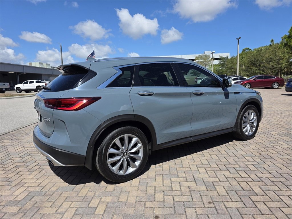 Used 2022 INFINITI QX50 Luxe image 11