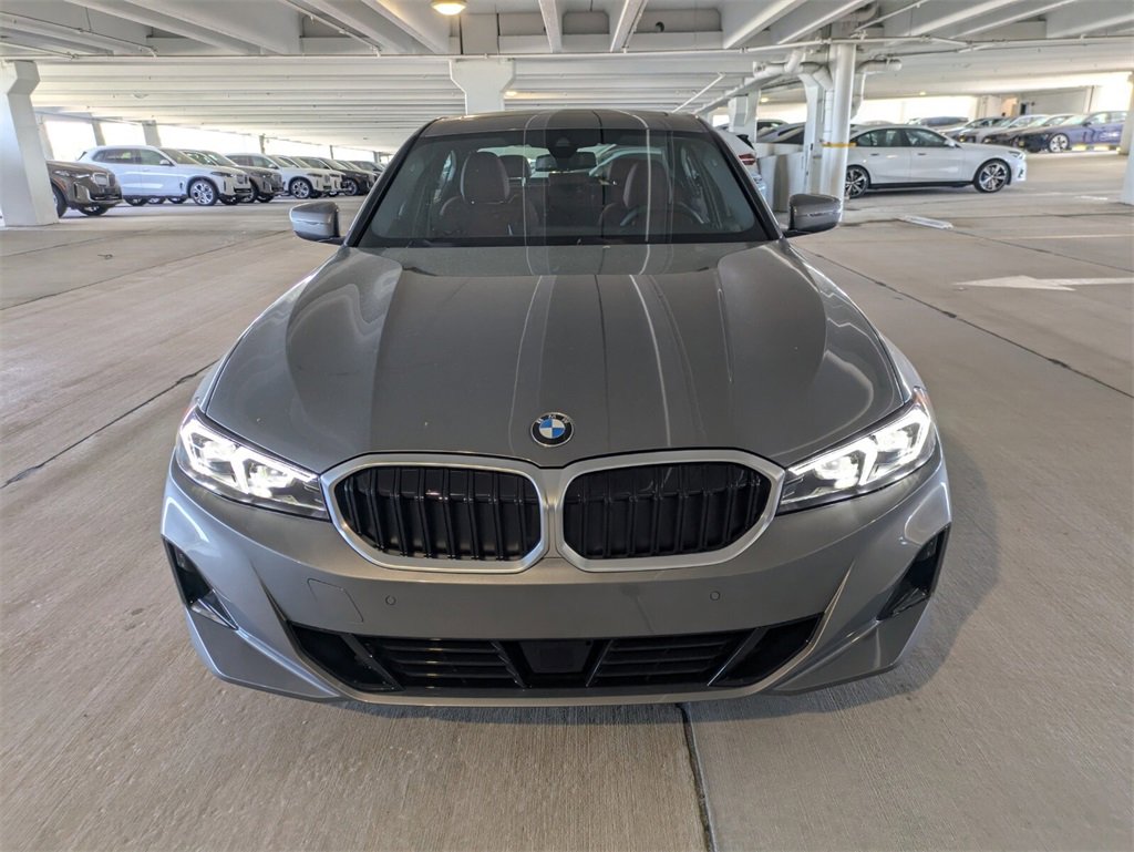 New 2025 BMW 330i Sedan w/ Convenience Package image 2