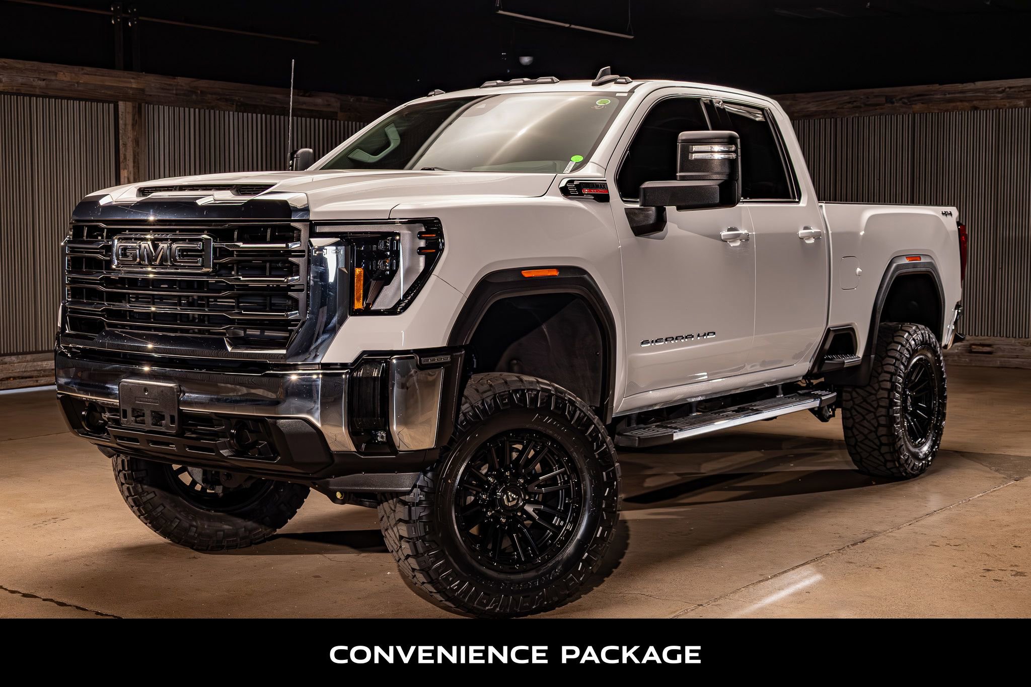 Used 2024 GMC Sierra 2500 SLE w/ SLE Convenience Package image 5