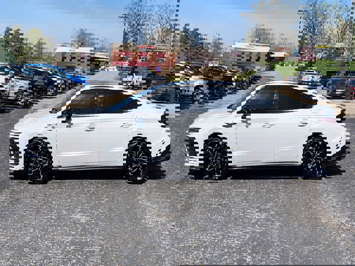 Used 2024 Hyundai Sonata N Line image 3