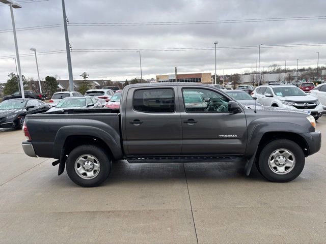 Used 2011 Toyota Tacoma PreRunner w/ SR5 Pkg #2 image 4