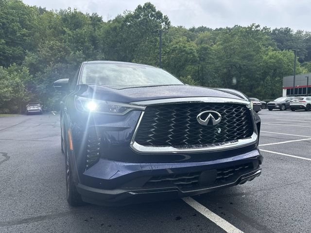 Used 2023 INFINITI QX60 Pure AWD/4WD image 11