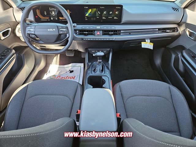 New 2025 Kia K4 LXS image 8