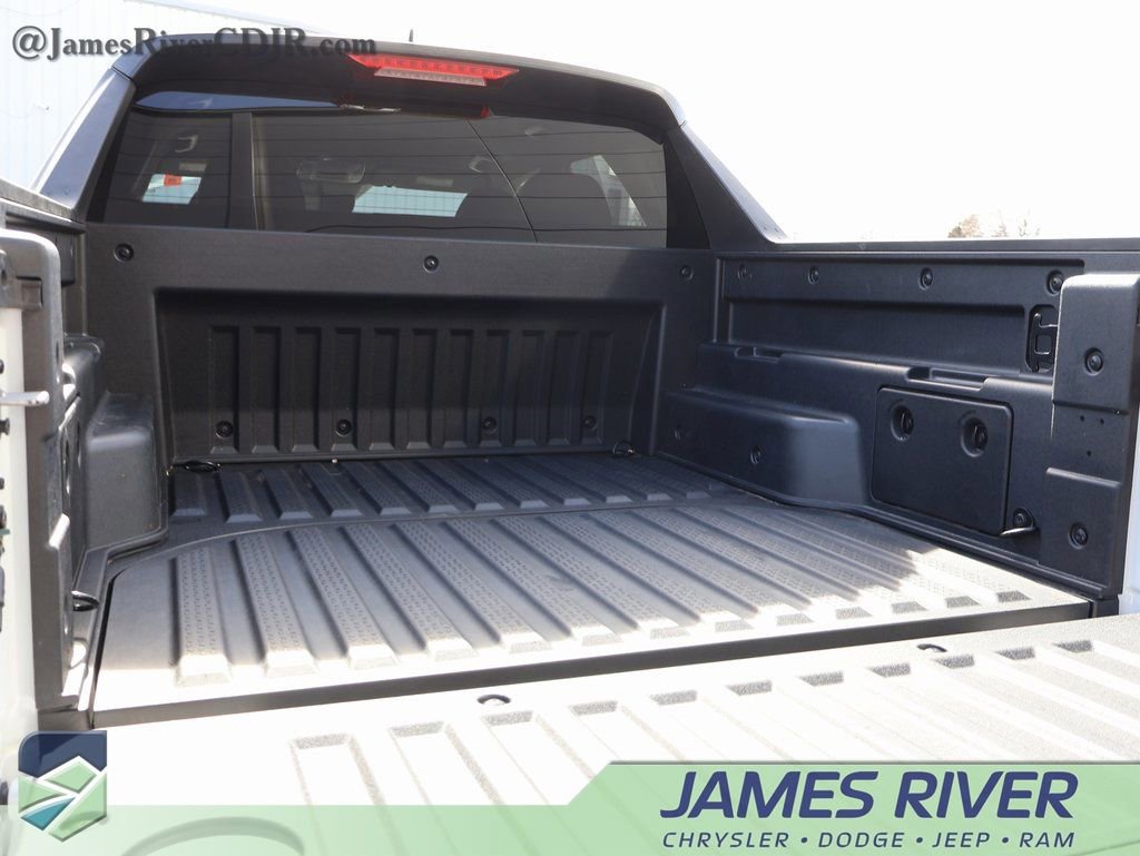 Used 2025 Hyundai Santa Cruz SEL image 15