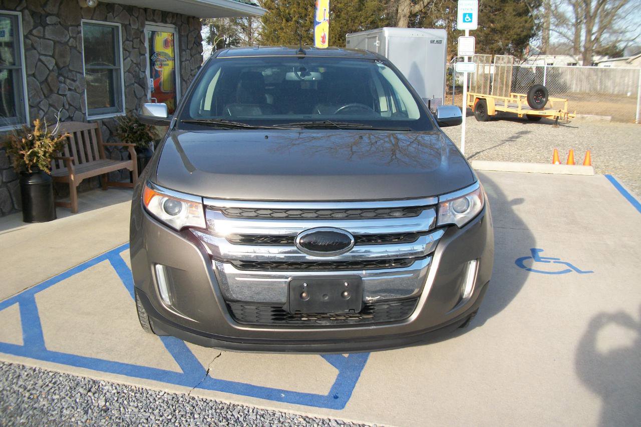 Used 2013 Ford Edge SEL image 16