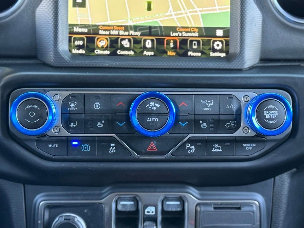 Used 2021 Jeep Wrangler Unlimited Sahara w/ Cold Weather Group image 24