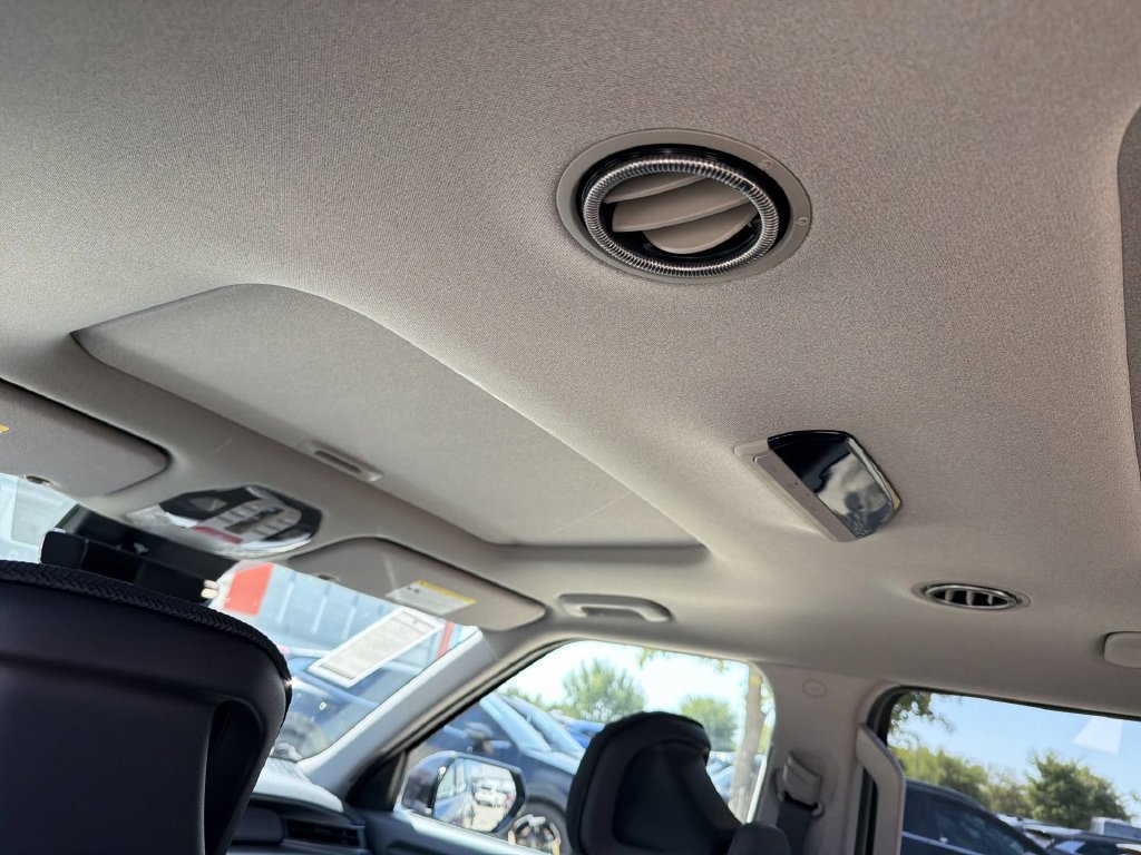 New 2026 Kia EV9 Wind AWD/4WD image 18
