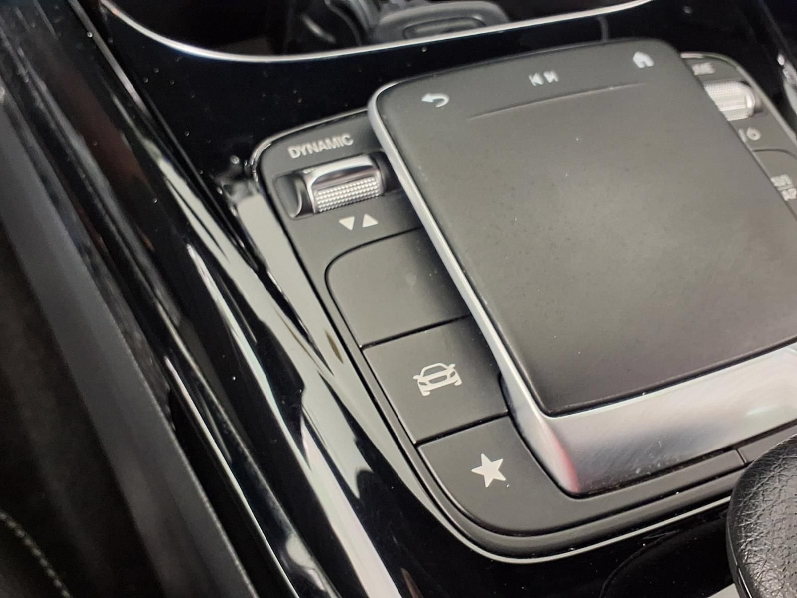Used 2021 Mercedes-Benz CLA 35 AMG 4MATIC image 25
