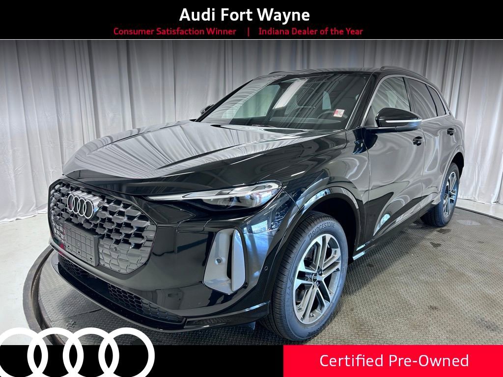 Used 2025 Audi Q5 Premium w/ Convenience Package