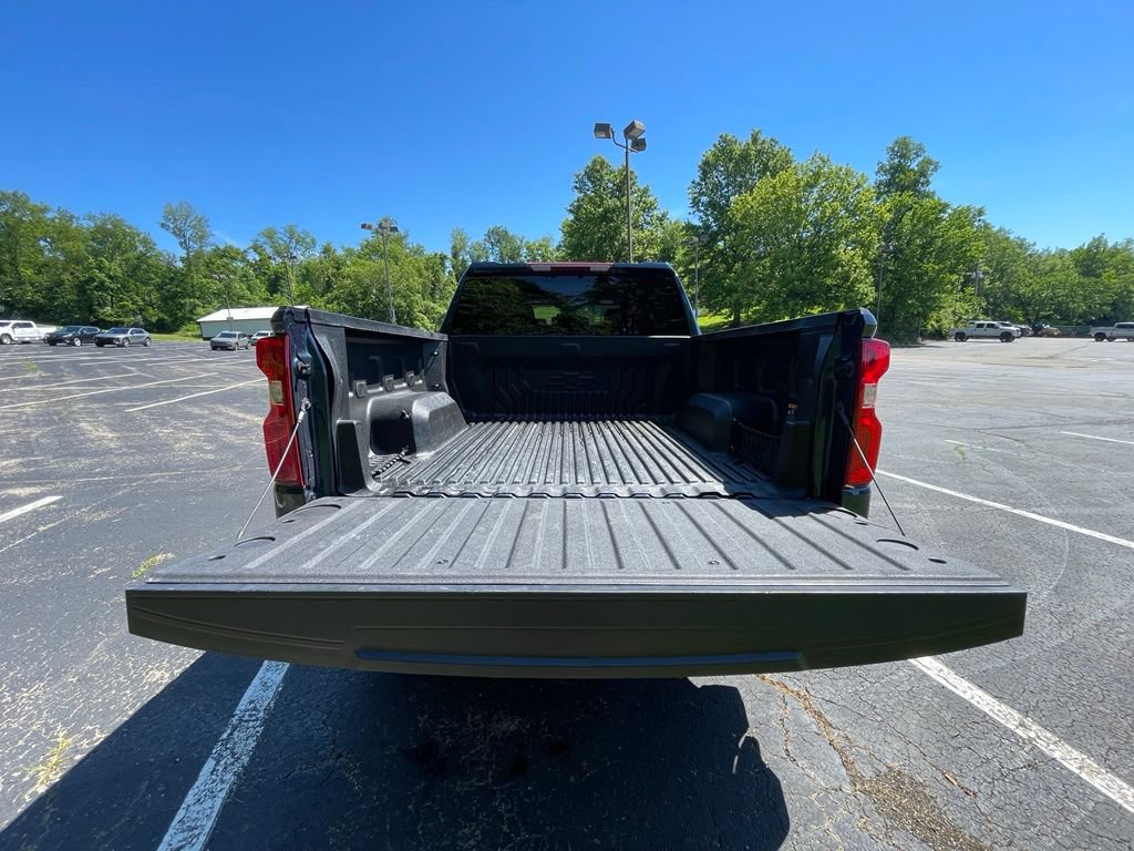Certified 2023 Chevrolet Silverado 1500 LT Trail Boss w/ LPO, Dark Essentials Package AWD/4WD image 19