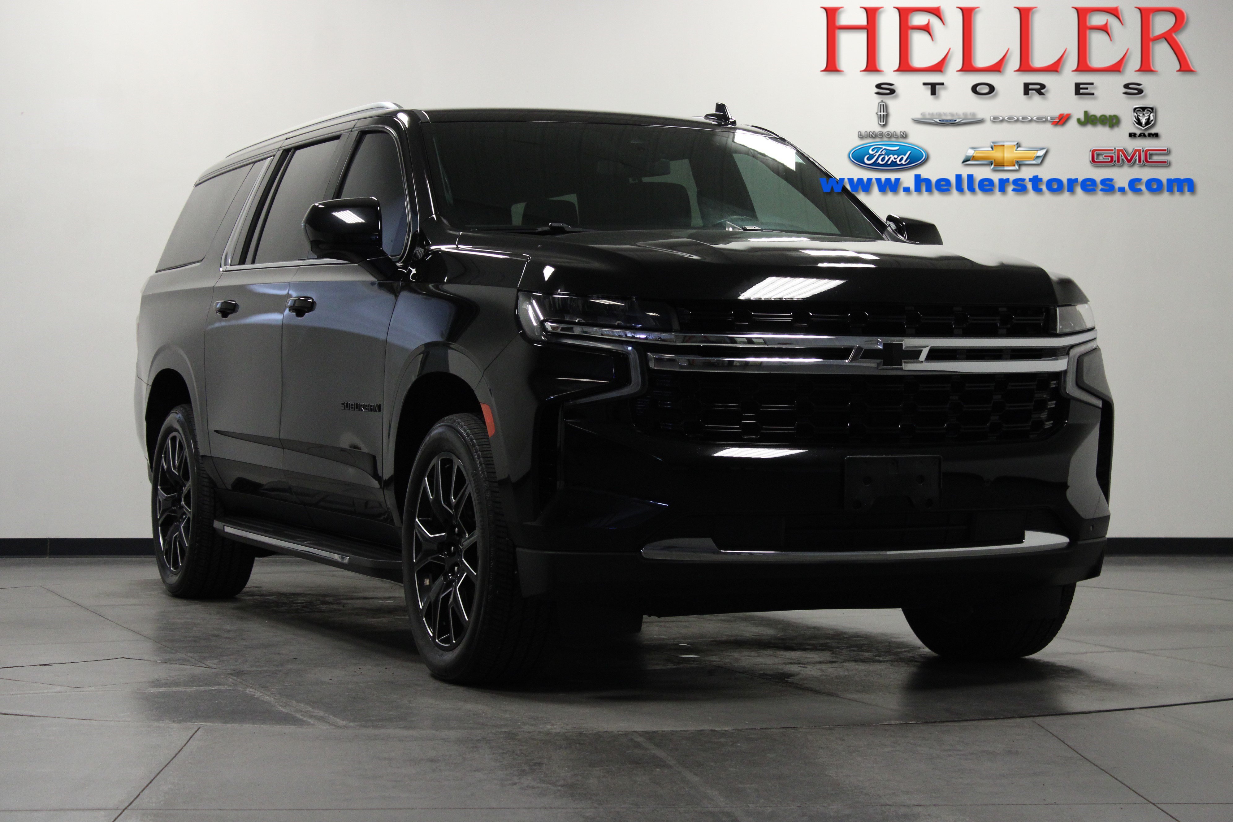Used 2024 Chevrolet Suburban LS w/ Driver Alert Package AWD/4WD image 1