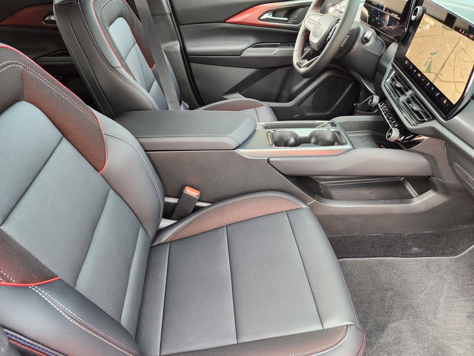 New 2026 Chevrolet Equinox EV RS image 10