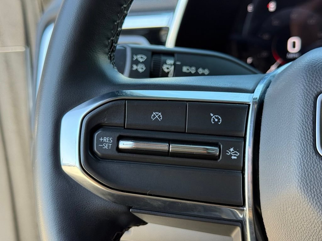 Used 2024 GMC Canyon Elevation AWD/4WD image 14