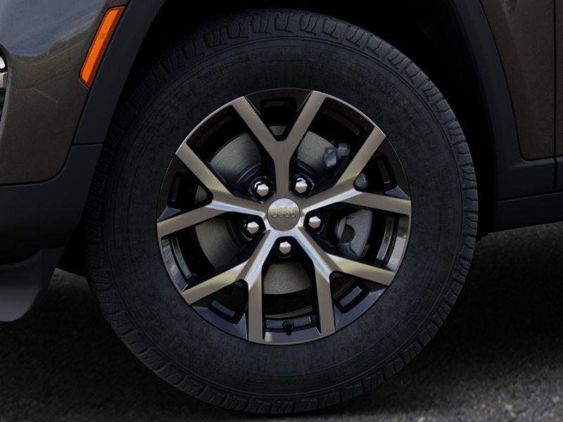 New 2025 Jeep Grand Cherokee Limited w/ Trailer Tow Package image 8