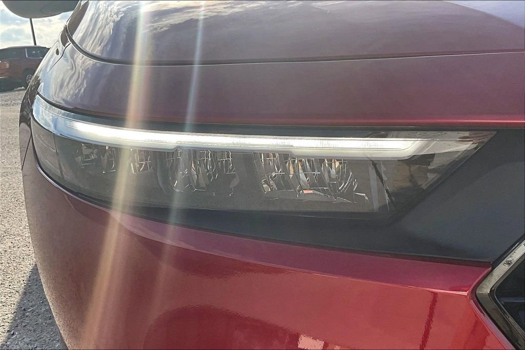 Certified 2024 Honda Accord EX image 31
