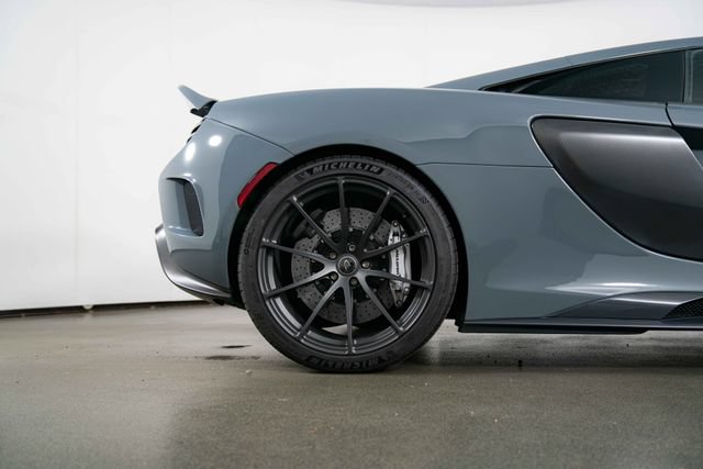 Used 2016 McLaren 675LT Coupe RWD image 10