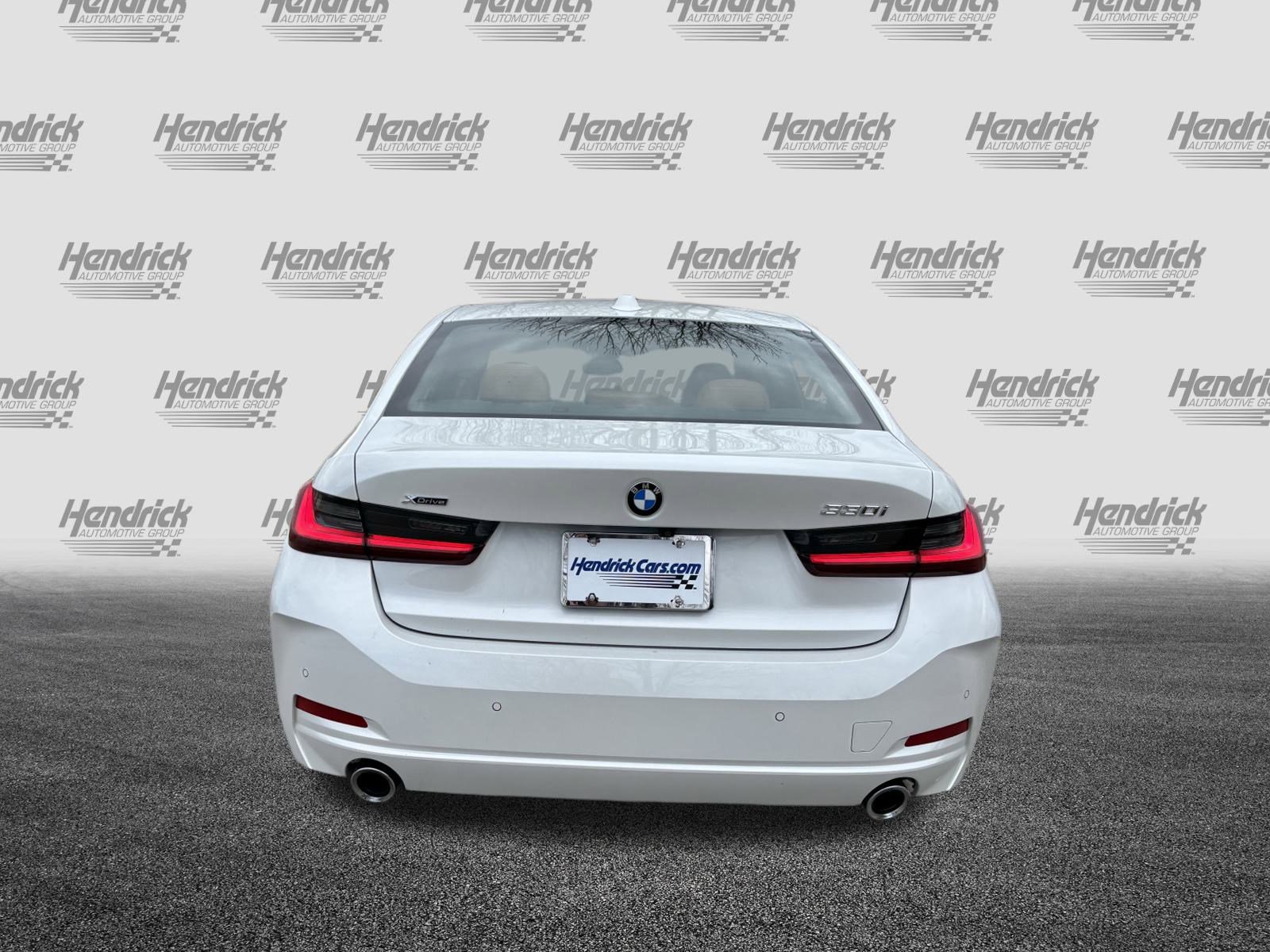 Certified 2024 BMW 330i xDrive 330i xDrive w/ Premium Package image 9