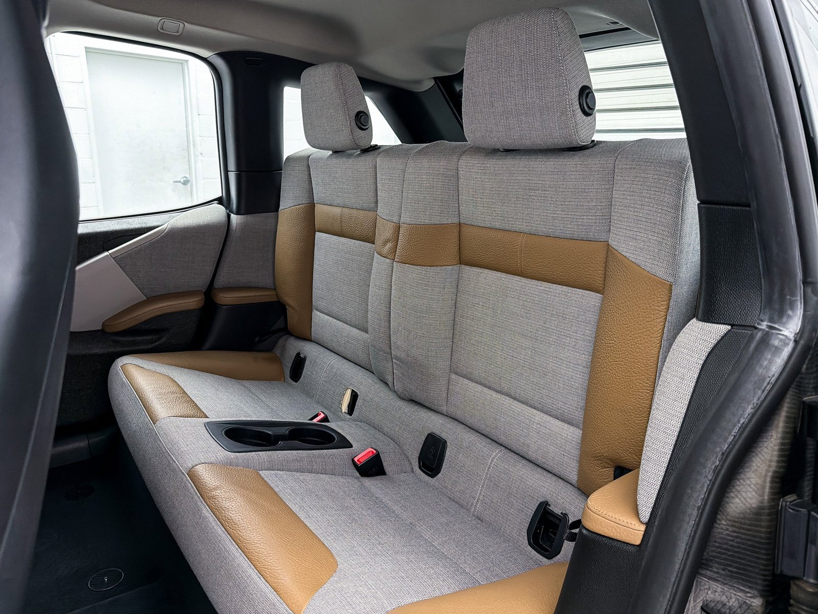 Used 2015 BMW i3 w/ Range Extender image 22