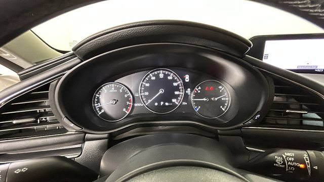 Used 2019 MAZDA MAZDA3 Sedan w/ Select Package FWD image 17