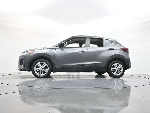 Used 2025 Nissan Kicks Play S FWD image 48