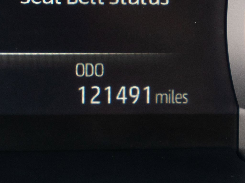 Used 2023 Toyota Highlander XLE image 27