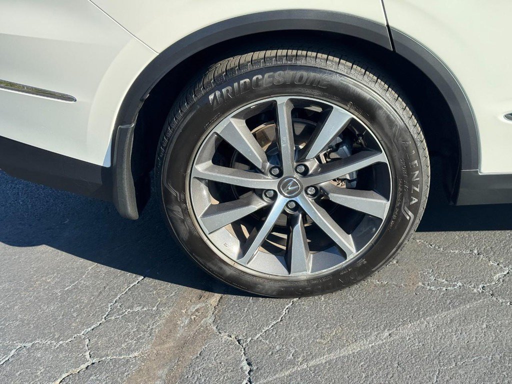 Certified 2025 Acura MDX w/ Technology Package AWD/4WD image 9