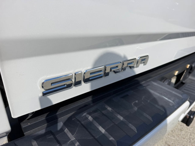 Used 2018 GMC Sierra 1500 Denali w/ Denali Ultimate Package AWD/4WD image 8