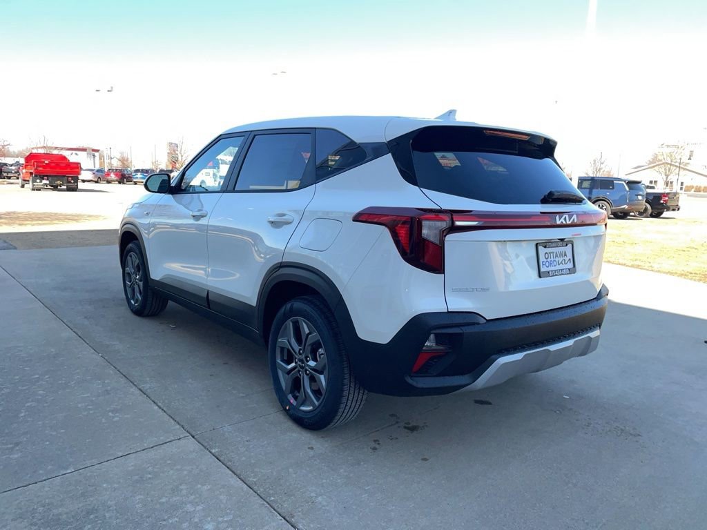 New 2026 Kia Seltos LX image 7