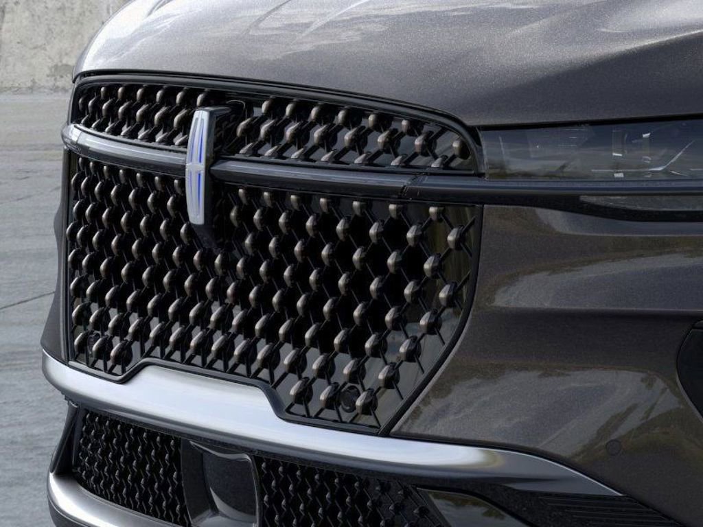 New 2026 Lincoln Nautilus Black Label image 17