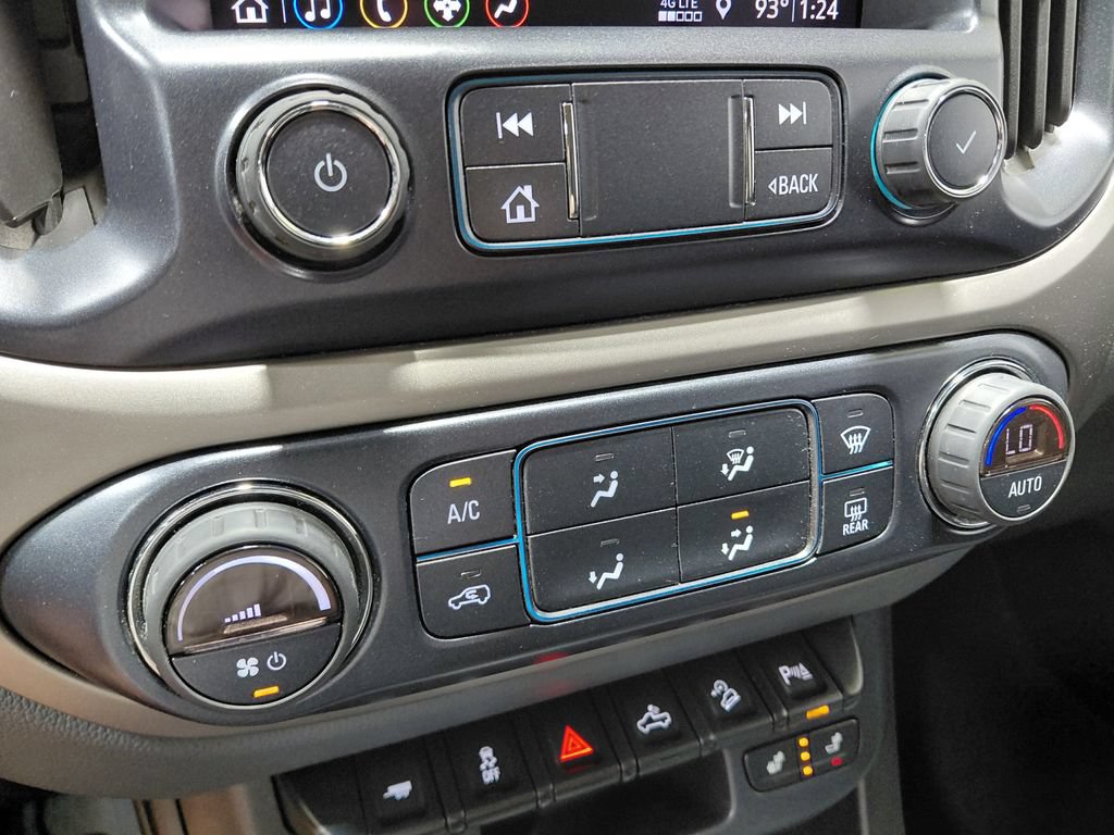 Used 2019 Chevrolet Colorado Z71 AWD/4WD image 31