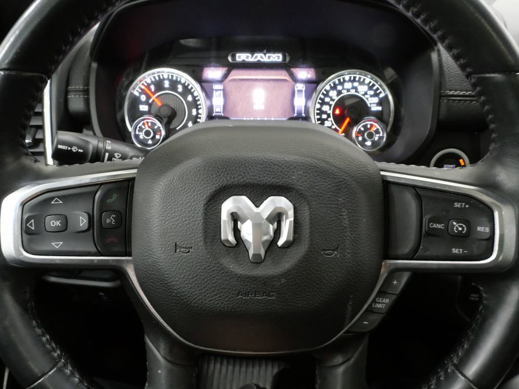Used 2023 RAM 1500 Laramie AWD/4WD image 16