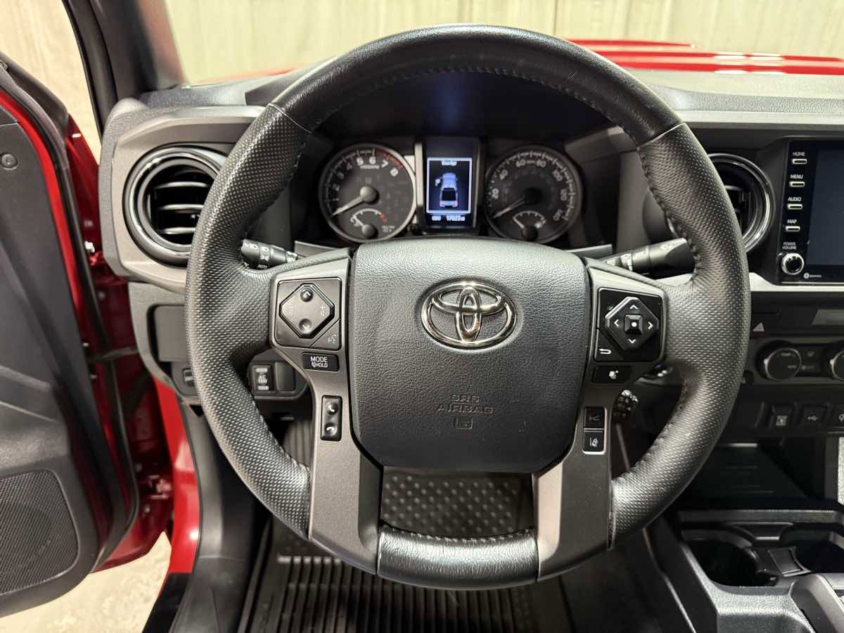 Used 2023 Toyota Tacoma TRD Sport image 11