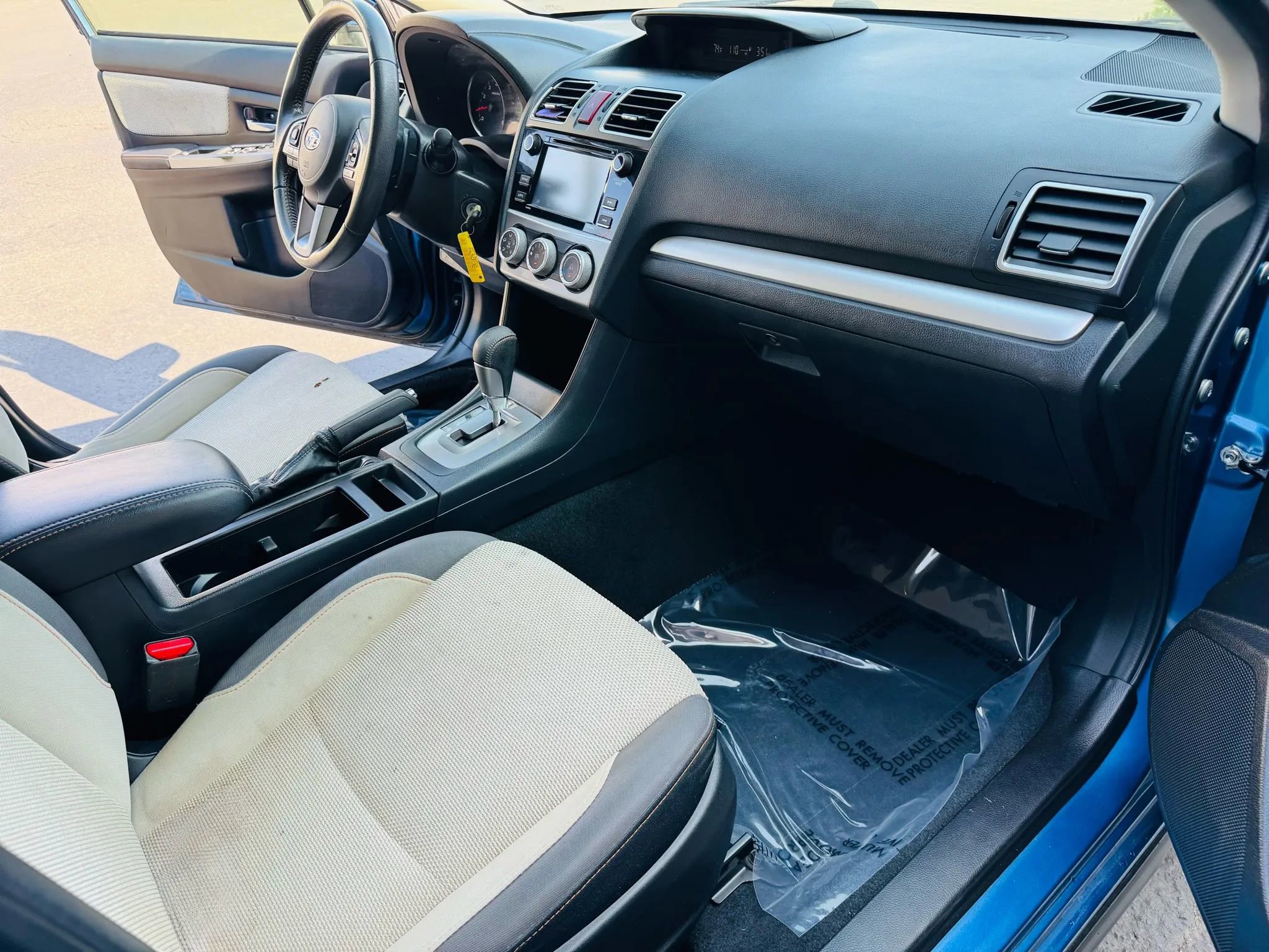 Used 2017 Subaru Crosstrek 2.0i Premium image 11