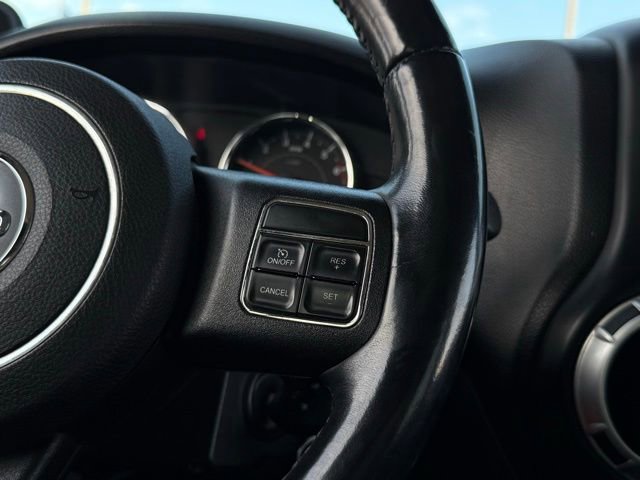 Used 2012 Jeep Wrangler Unlimited Sahara w/ Dual Top Group image 7