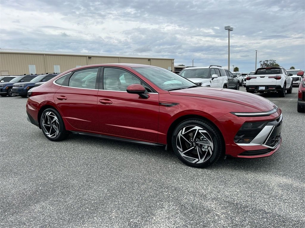 New 2026 Hyundai Sonata SEL image 2
