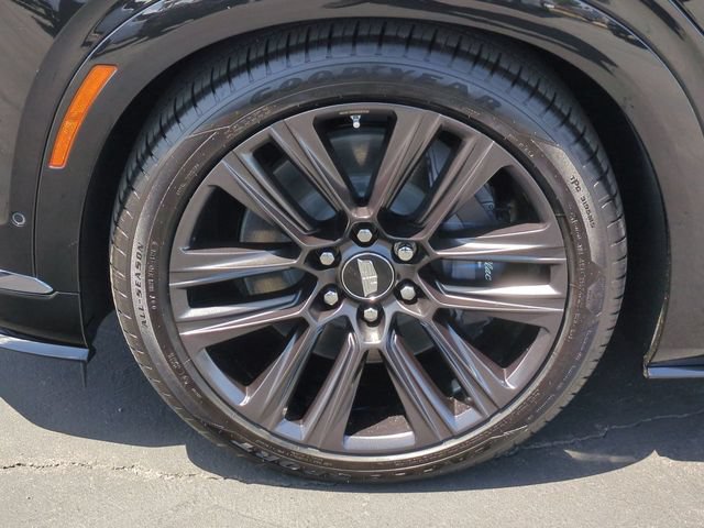 Used 2026 Cadillac Vistiq Platinum AWD/4WD image 33
