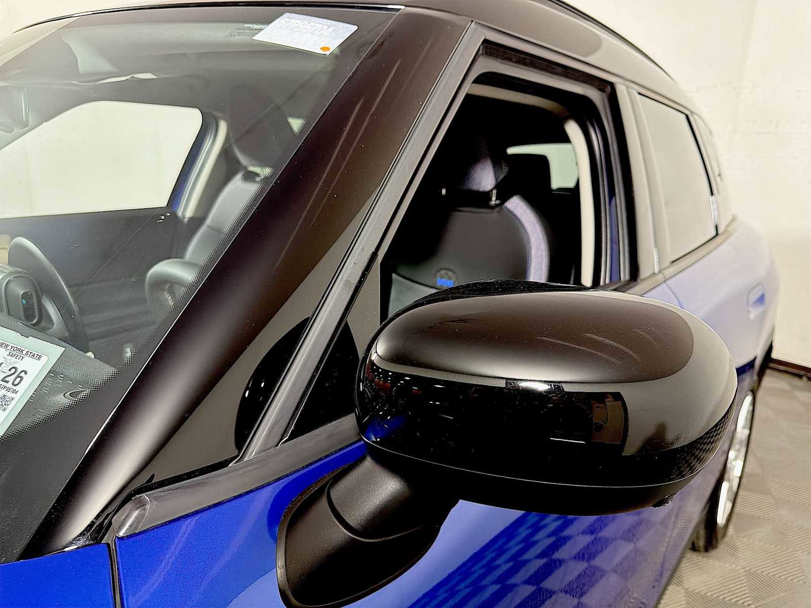 Certified 2025 MINI Cooper Countryman S image 29