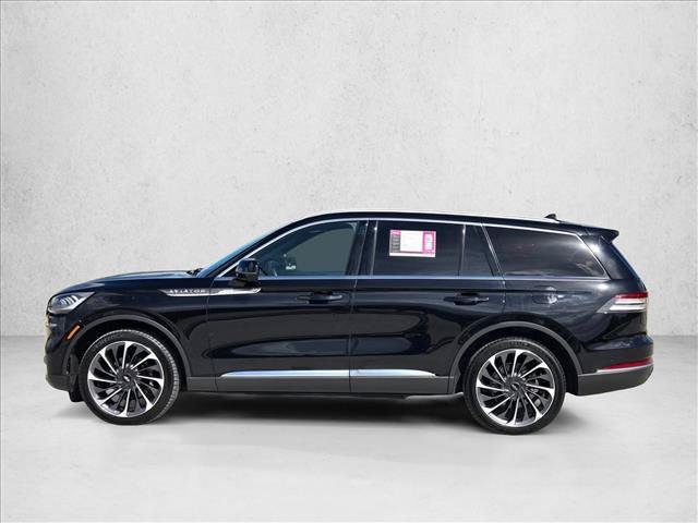 Used 2023 Lincoln Aviator Reserve w/ Equipment Group 201A AWD/4WD image 9