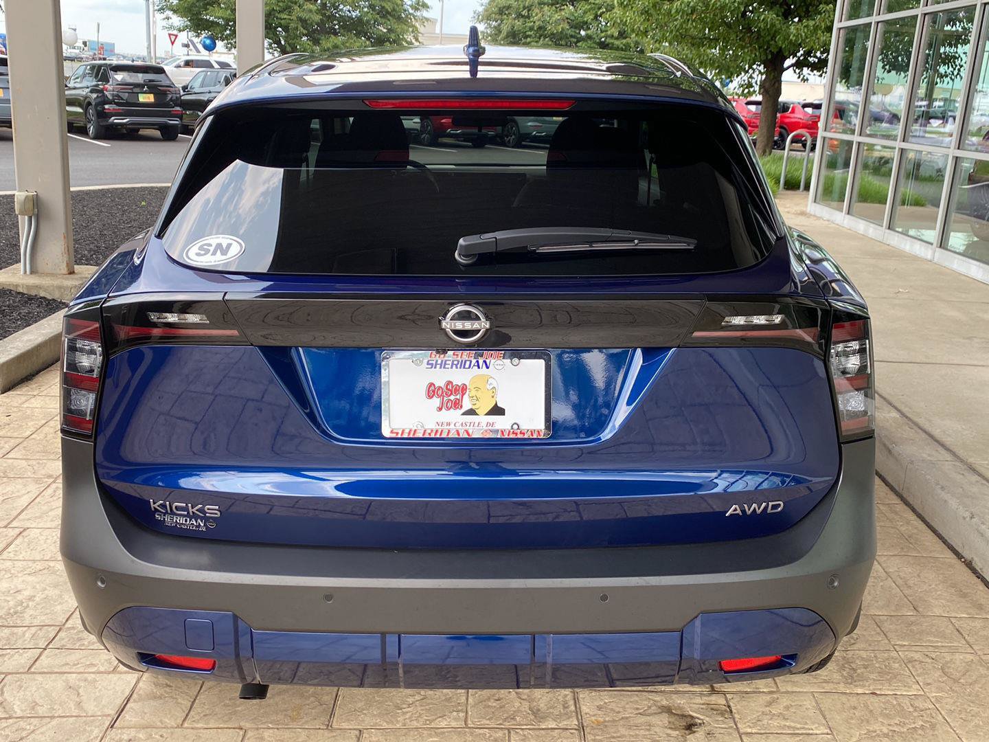 Certified 2025 Nissan Kicks SV AWD/4WD image 7