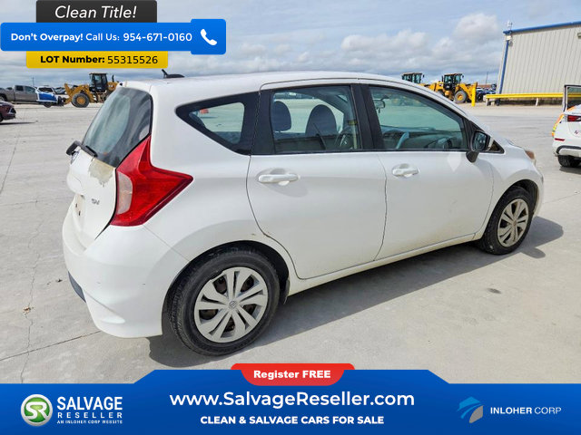Used 2017 Nissan Versa Note SV FWD image 4