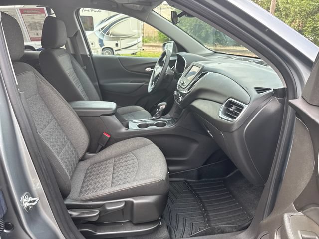 Used 2024 Chevrolet Equinox LT AWD/4WD image 28