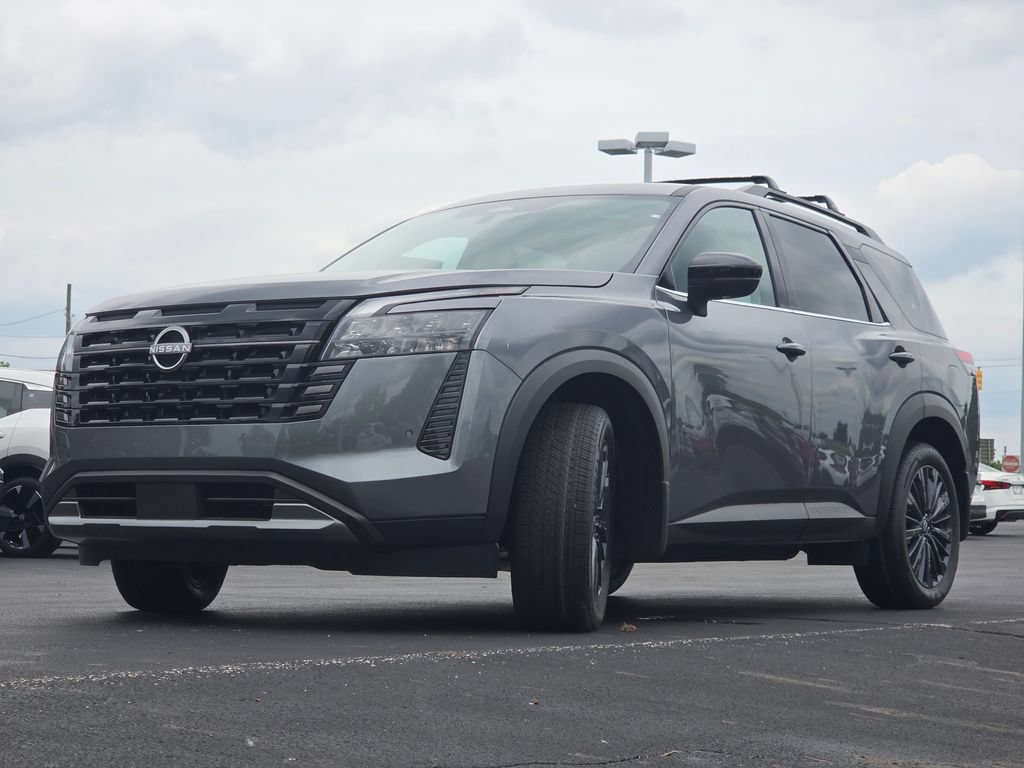 New 2026 Nissan Pathfinder SL w/ SL Premium Package AWD/4WD image 14