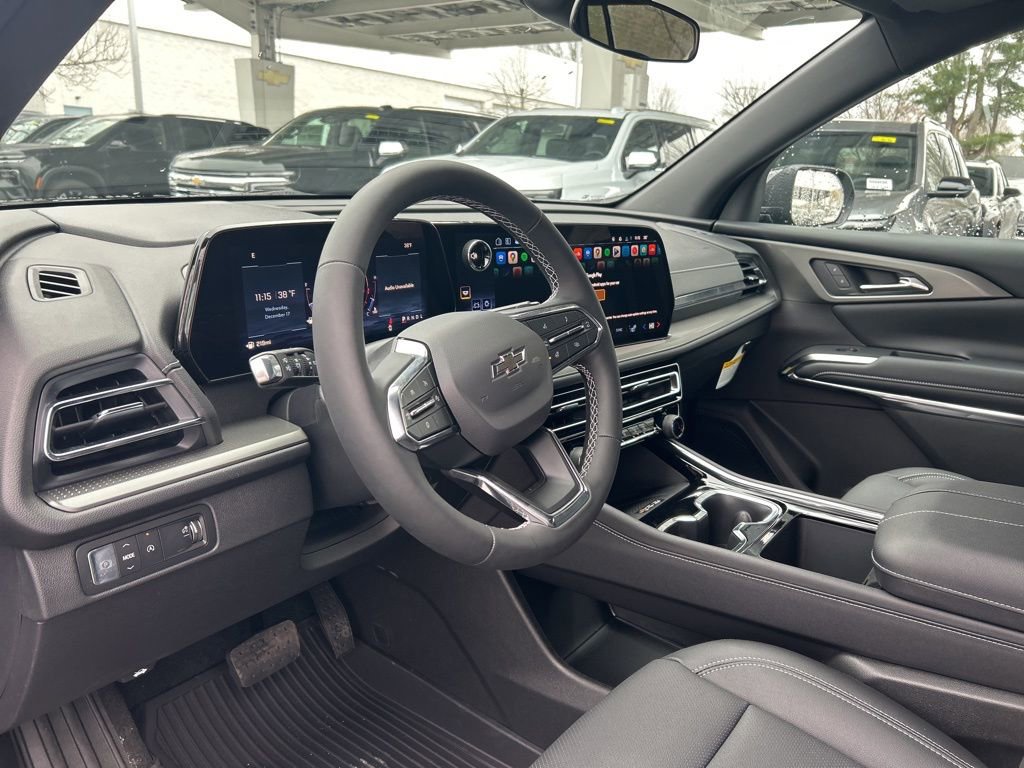 New 2026 Chevrolet Traverse LT w/ Midnight/Sport Edition image 13