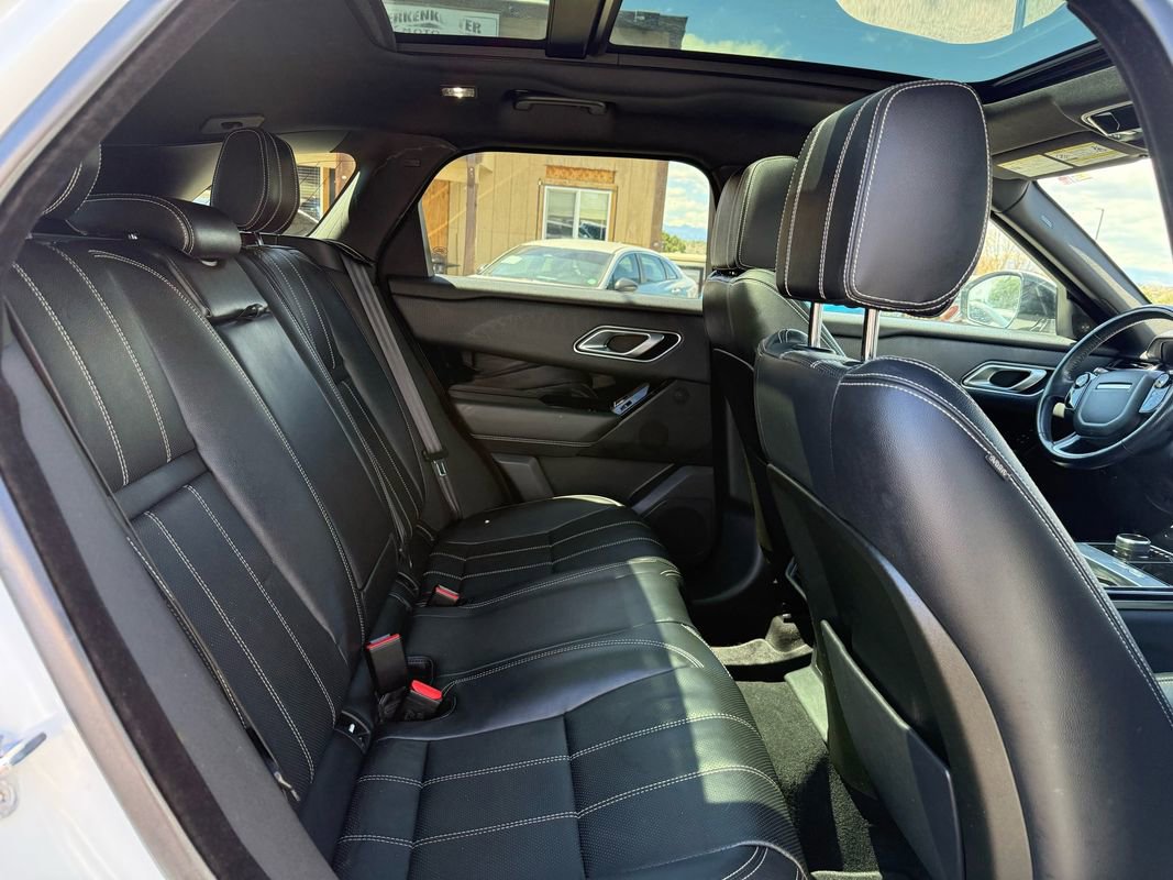 Used 2019 Land Rover Range Rover Velar S AWD/4WD image 23