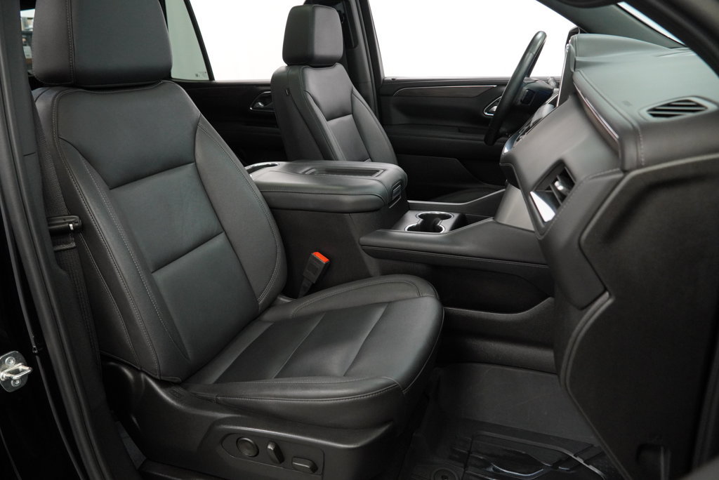 Certified 2023 Chevrolet Tahoe Z71 w/ Luxury Package AWD/4WD image 35