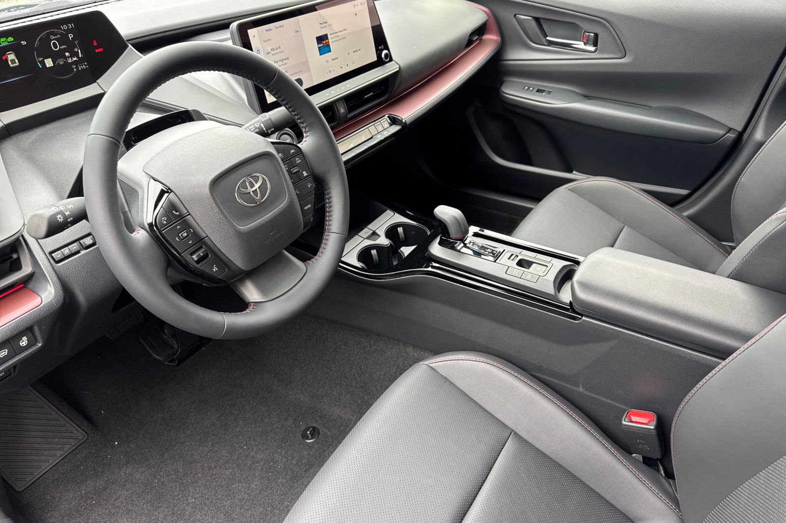 New 2026 Toyota Prius Plug-In Hybrid FWD image 12